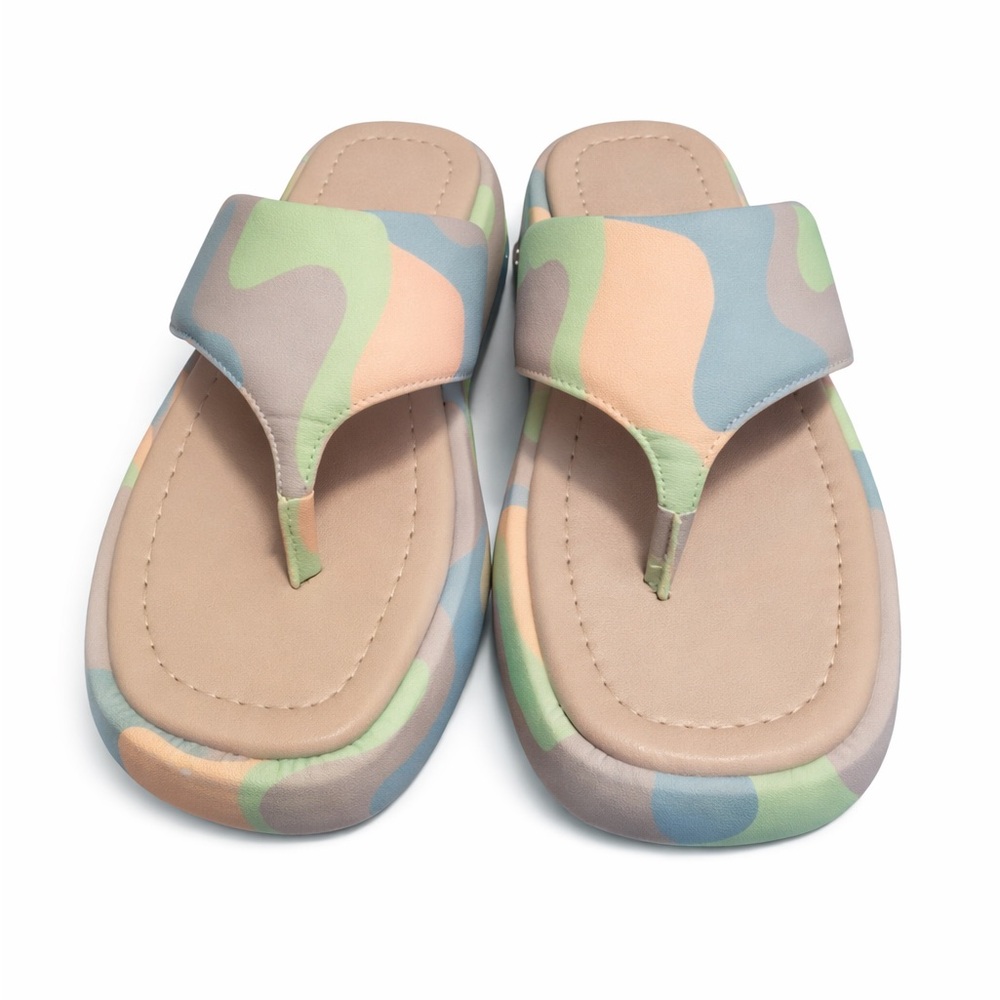 Girls shoes nwt kids or small women's‎ size